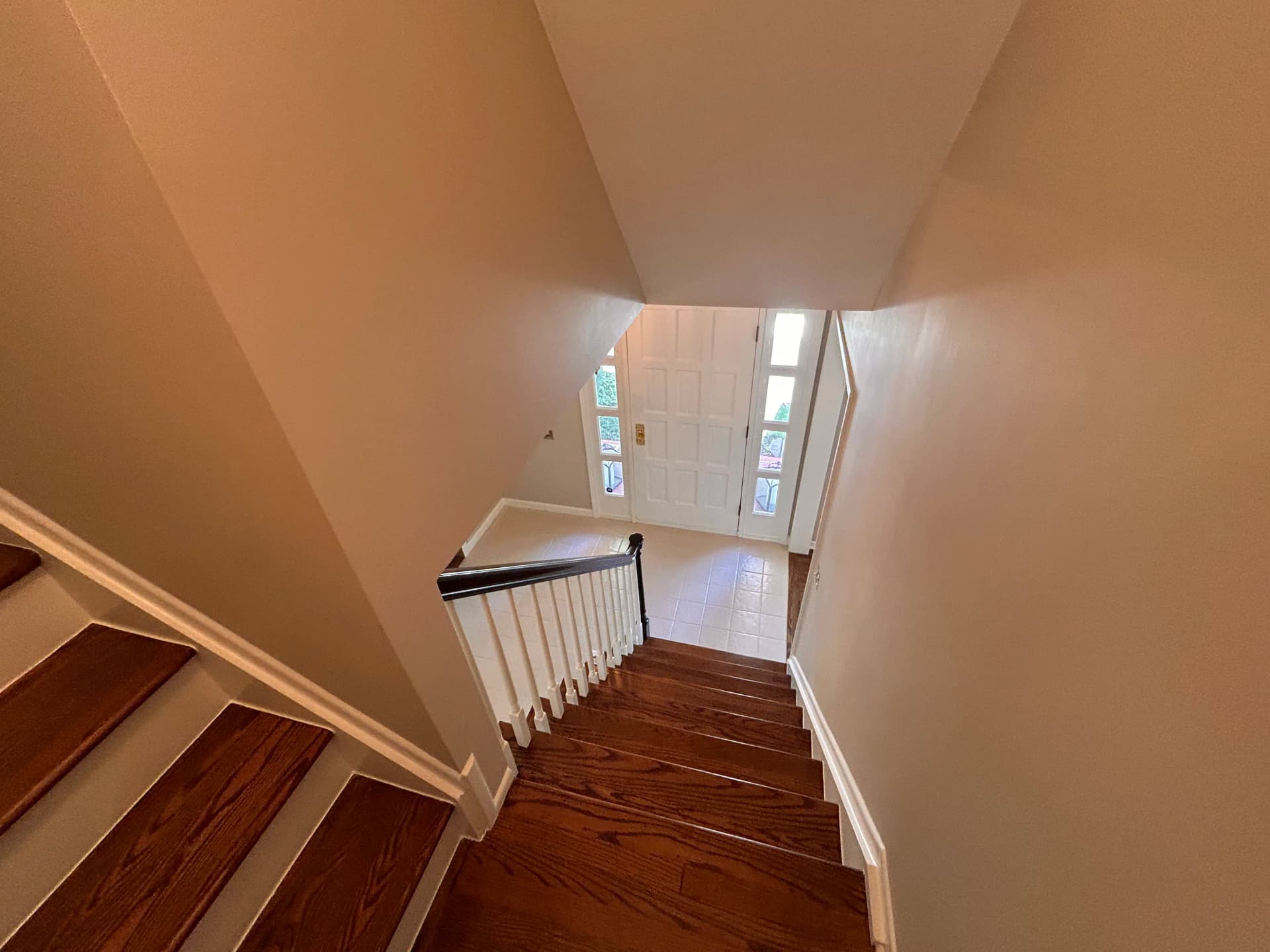 Gallery photos for Foyer and Hallway Interior Painting Done Right in Grosse Pointe Woods: Image #8