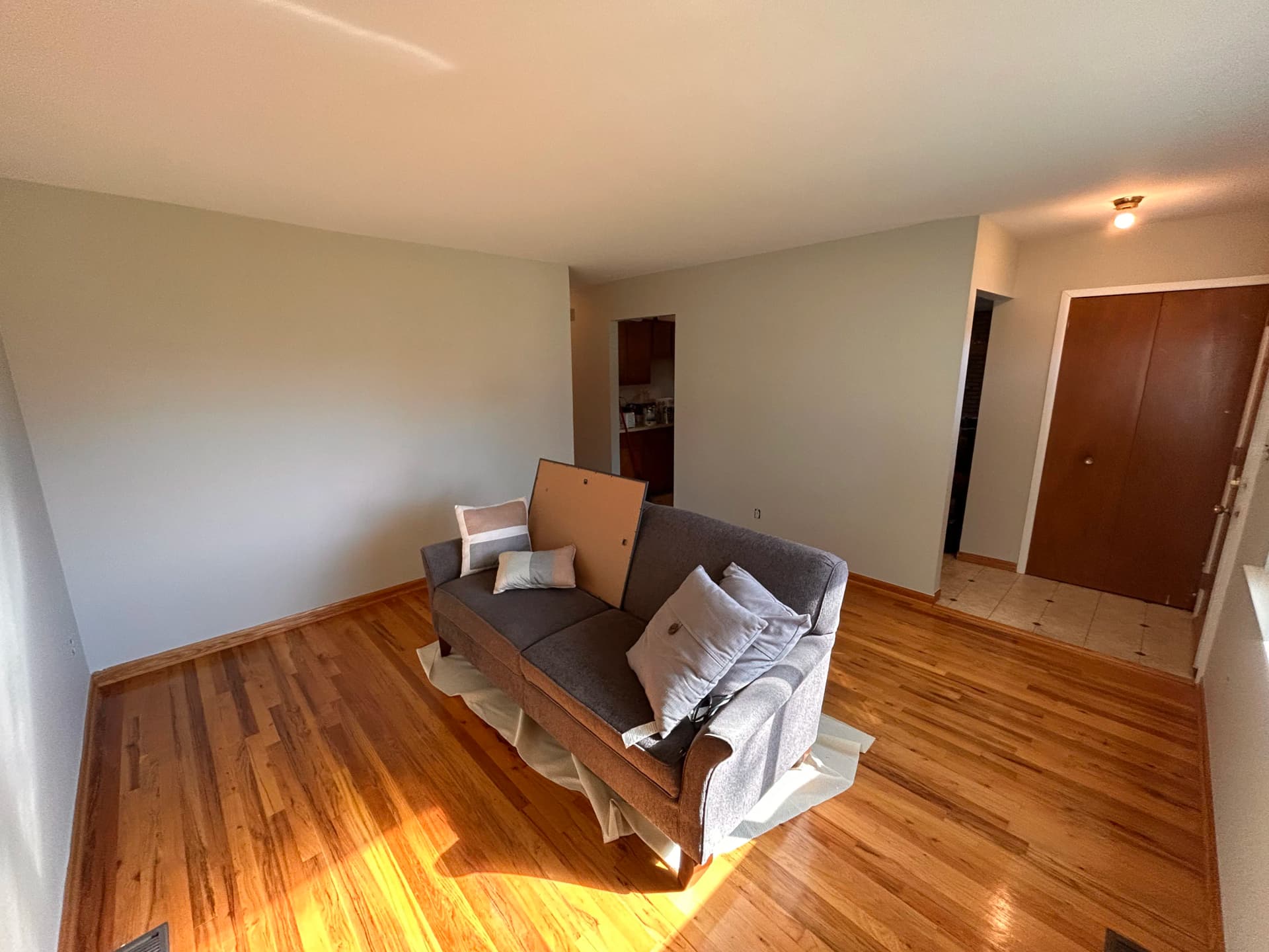 Gallery photos for Living Room and Hallway Interior Painting Done Right in Romulus: Image #2