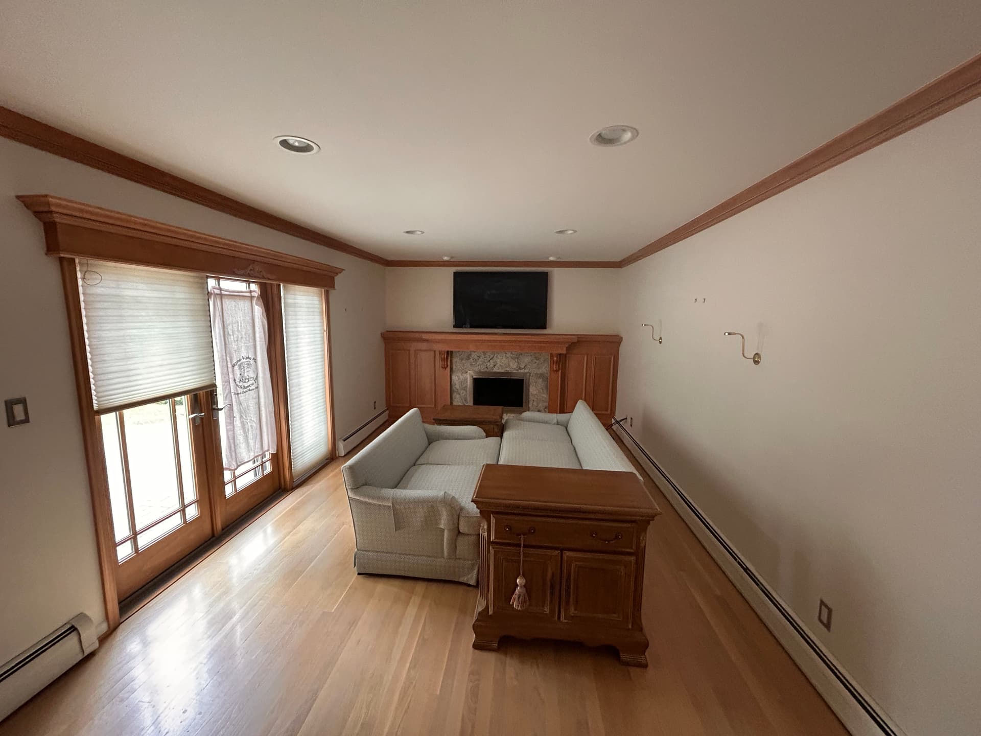 Whole-Home Residential Repaint Completed in Grosse Pointe Woods image