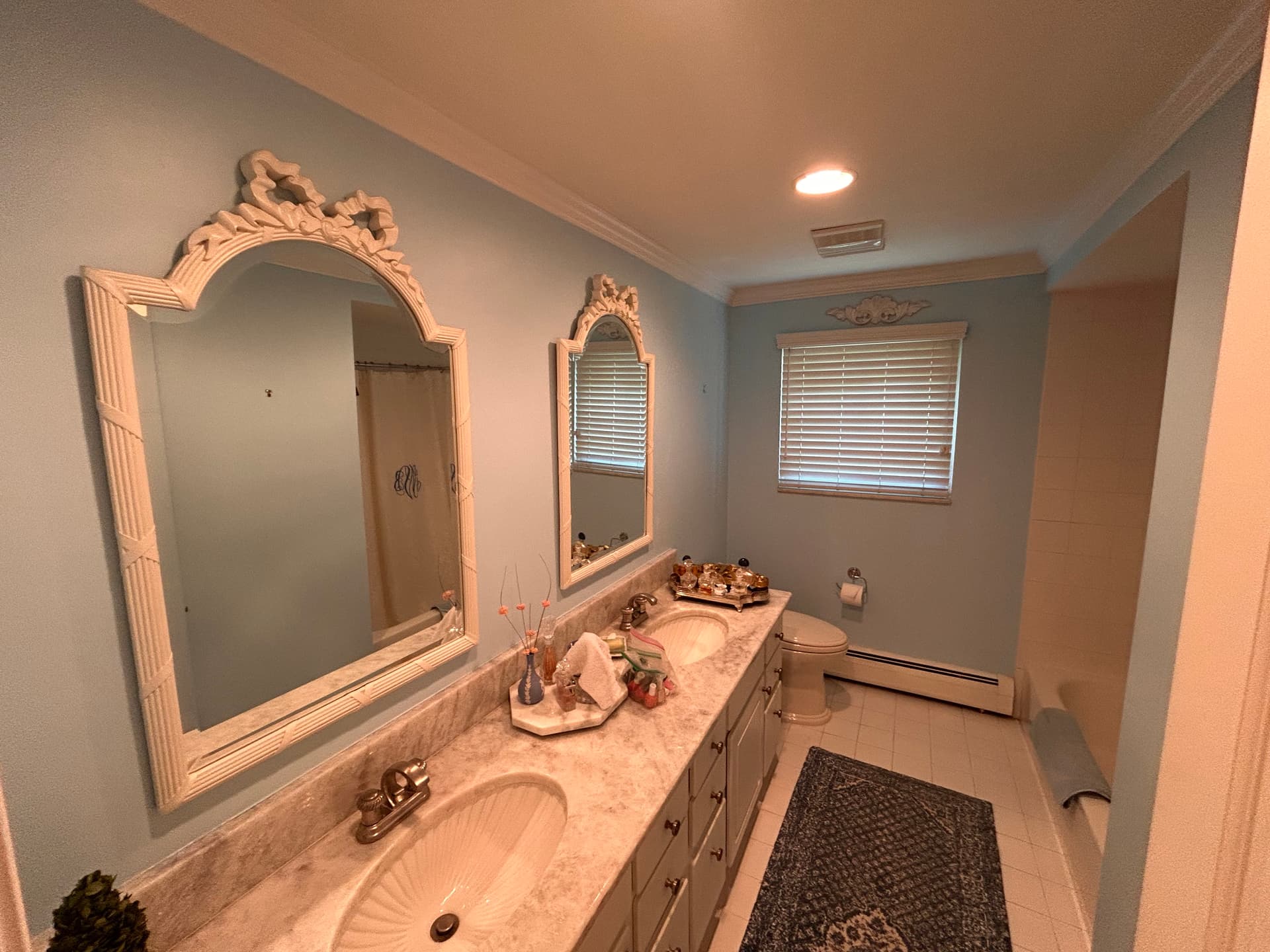 Gallery photos for Whole-Home Residential Repaint Completed in Grosse Pointe Woods: Image #2