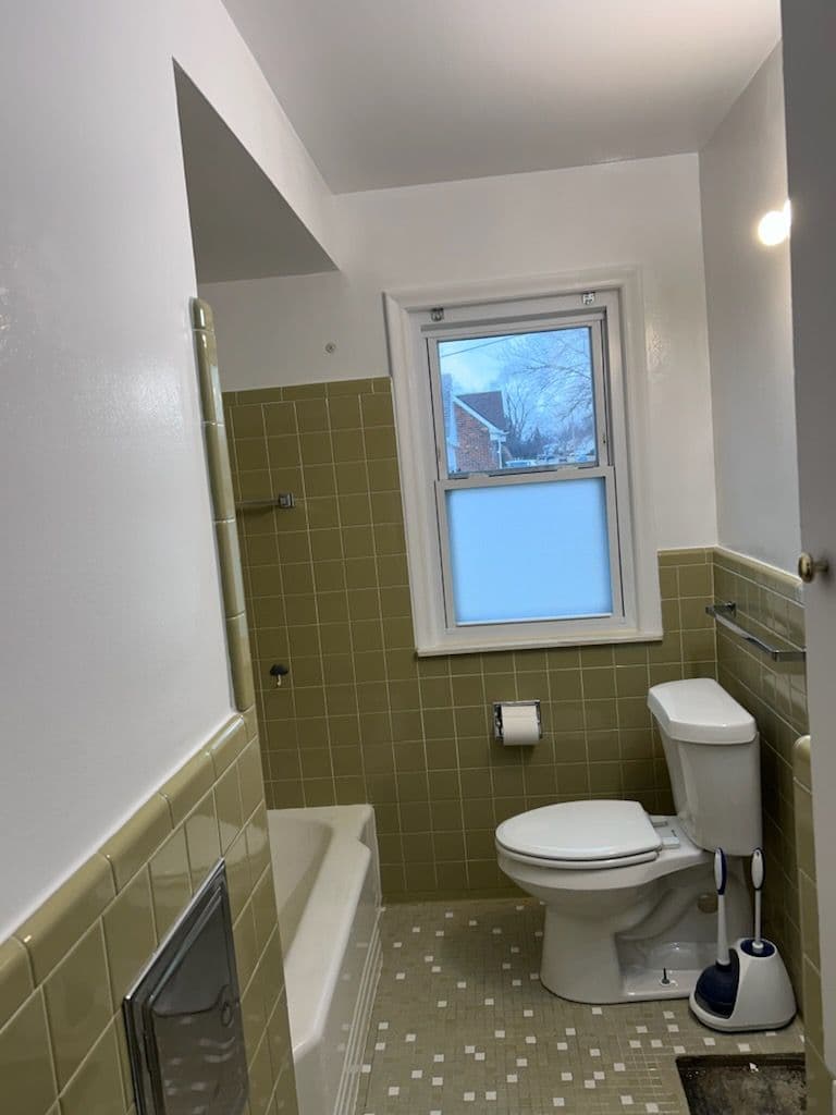 Gallery photos for Vintage Green Bathroom Makeover with Benjamin Moore in Roseville: Image #2