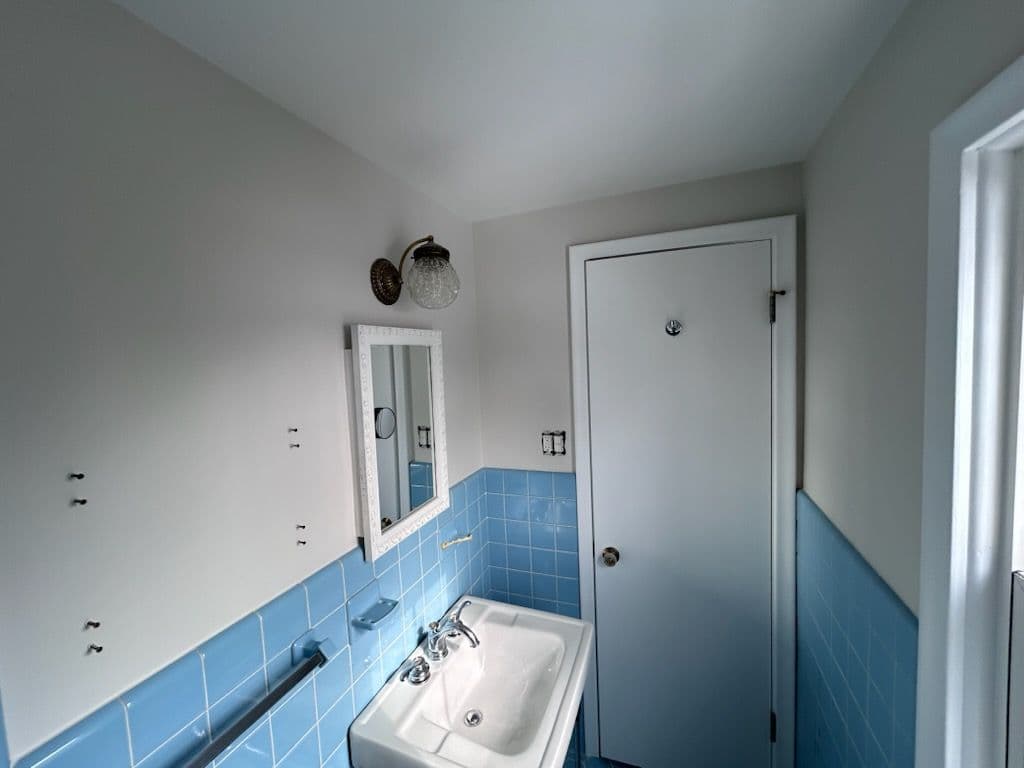 Gallery photos for Bathroom Moisture Damage Repair in Grosse Pointe Farms: Image #1