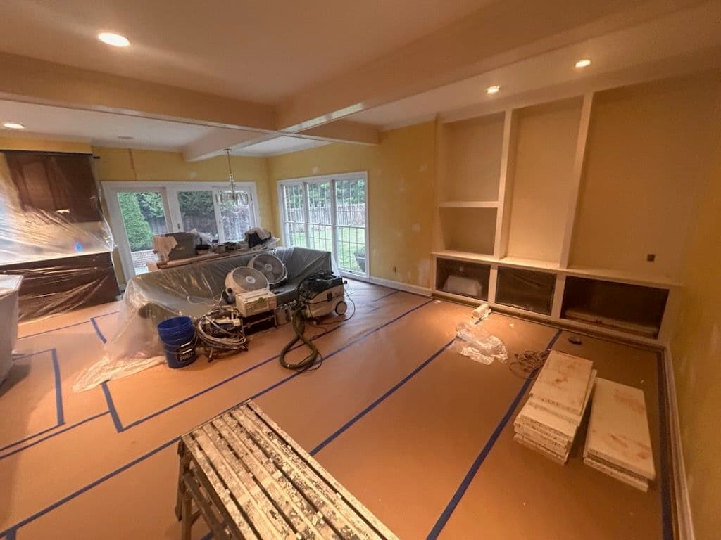 Gallery photos for Grosse Pointe Farms Kitchen Repaint Done Right with Benjamin Moore: Image #2