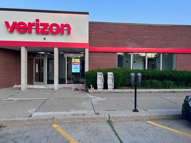 Commercial Painting Transformation in Grosse Pointe image