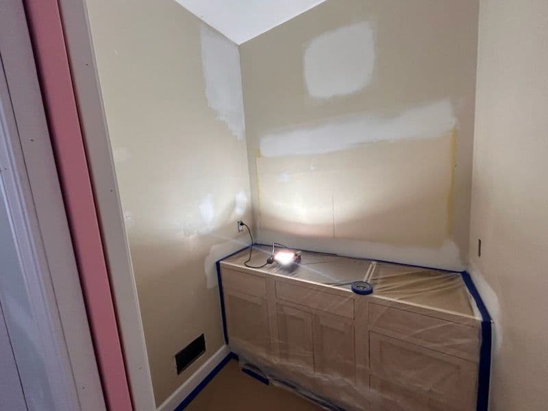 Gallery photos for Vibrant Pink Laundry Room Transformation: Image #2