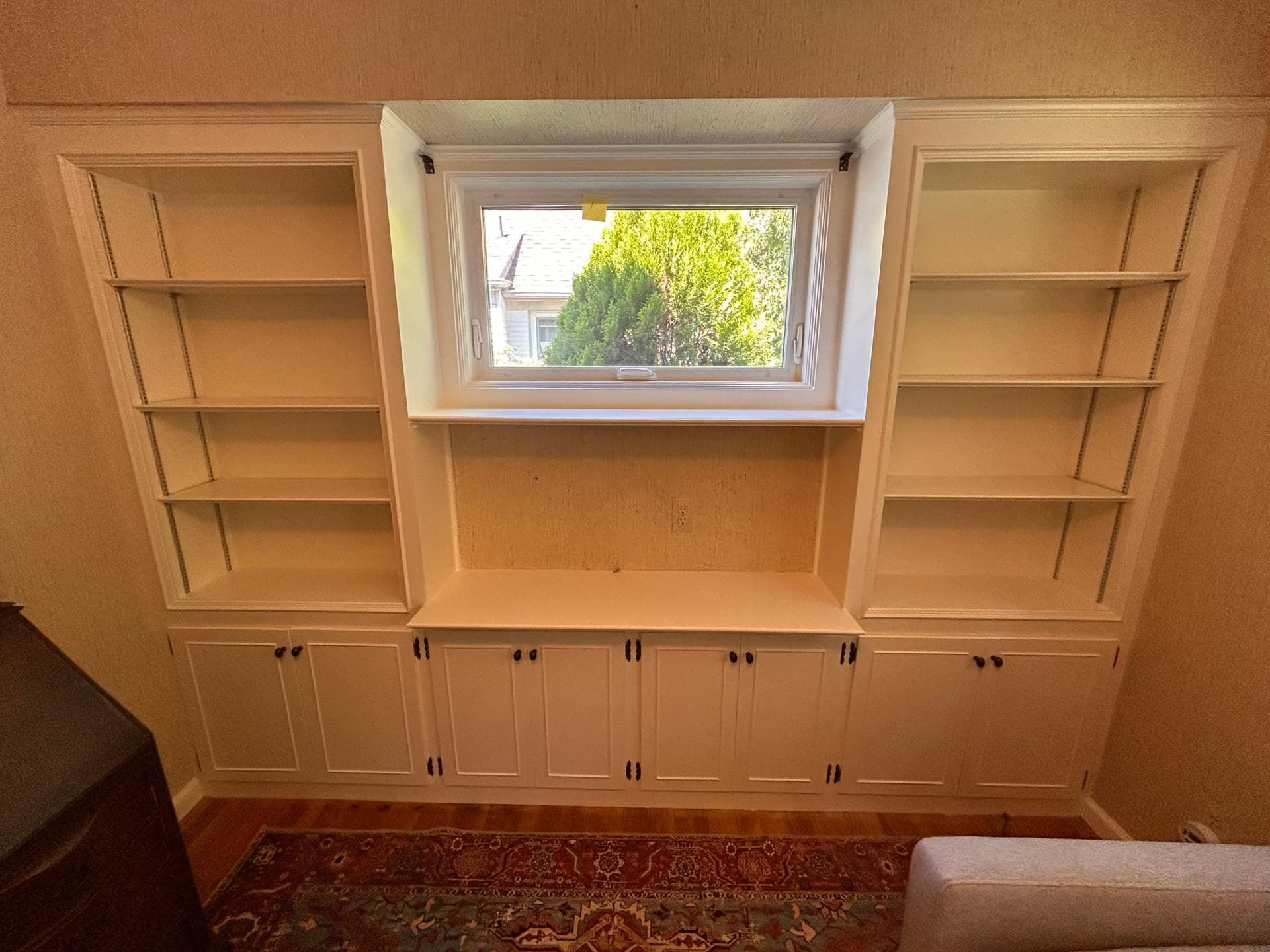 Gallery photos for Fresh Trim Paint on Doors, Windows, and Built-In Cabinetry: Image #1