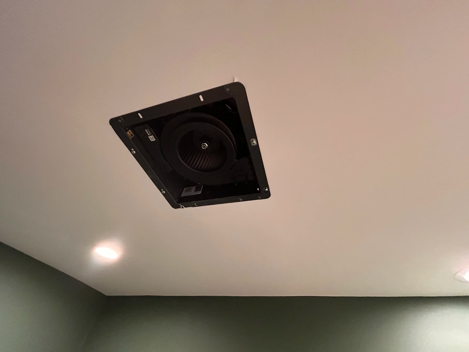 Gallery photos for Bathroom Ceiling Repair and Paint Done the Right Way: Image #3